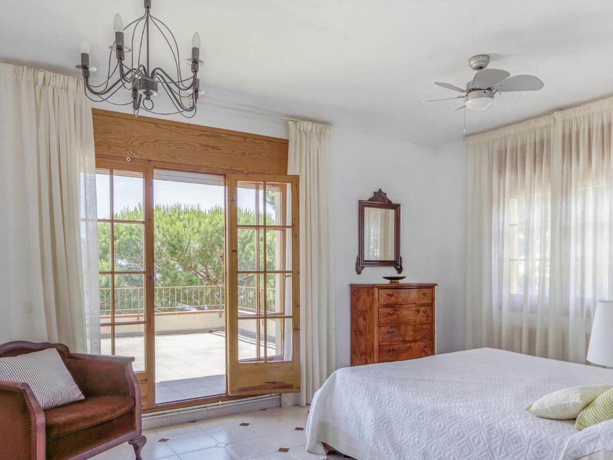 Belvilla By Oyo Villa In Arenys De Mar With Pool Buitenkant foto