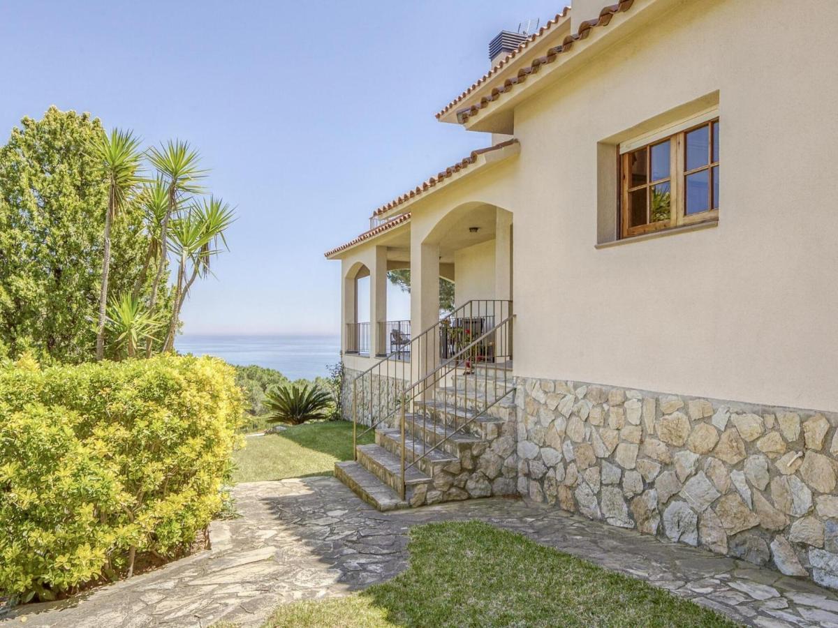 Belvilla By Oyo Villa In Arenys De Mar With Pool Buitenkant foto